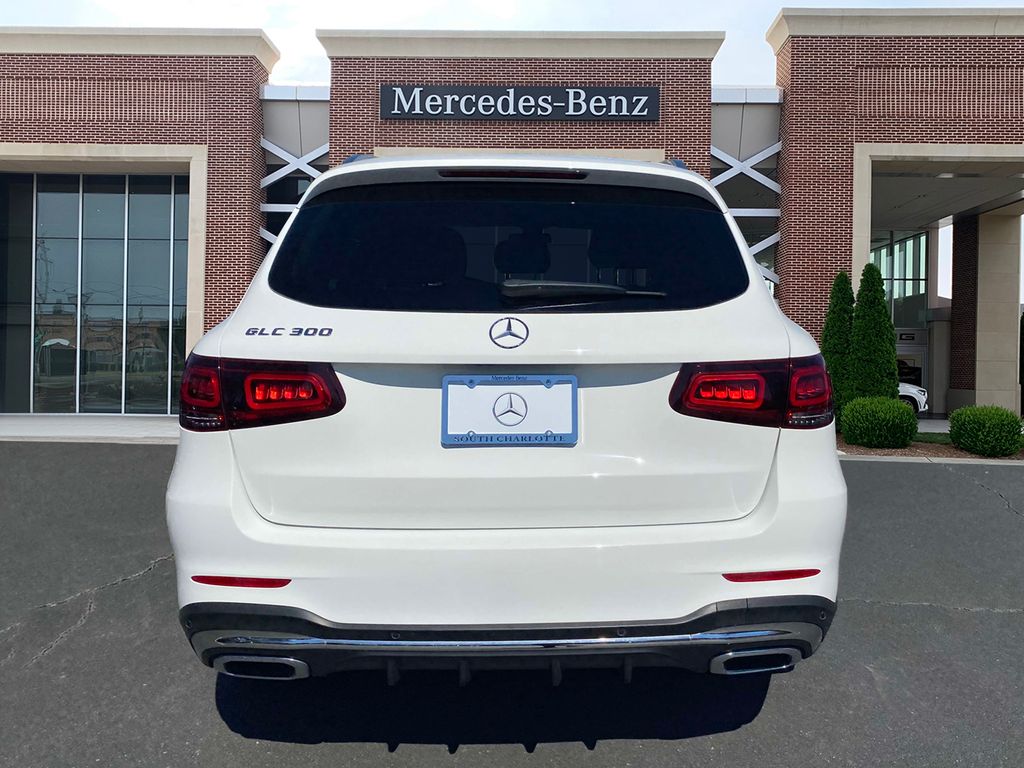 2021 Mercedes-Benz GLC 300 6