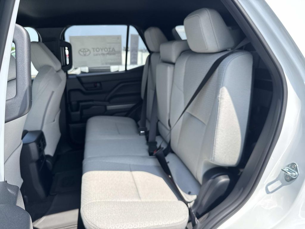 2026 Toyota 4Runner - 8