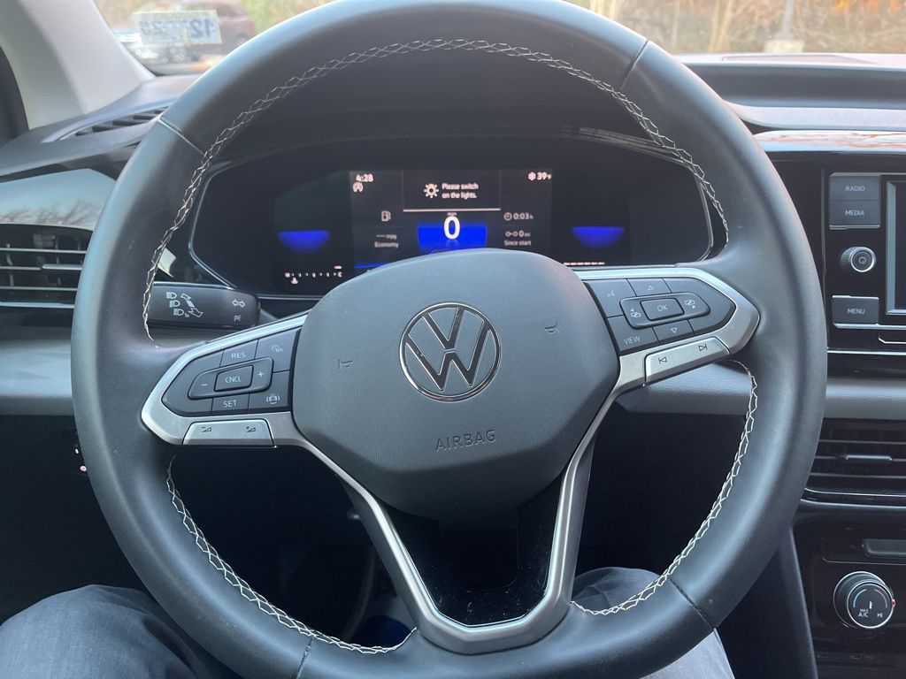 2023 Volkswagen Taos 1.5T S 47