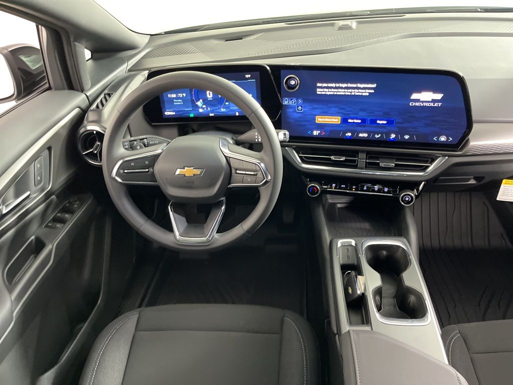 Thumbnail: 2026 Chevrolet Equinox - 14