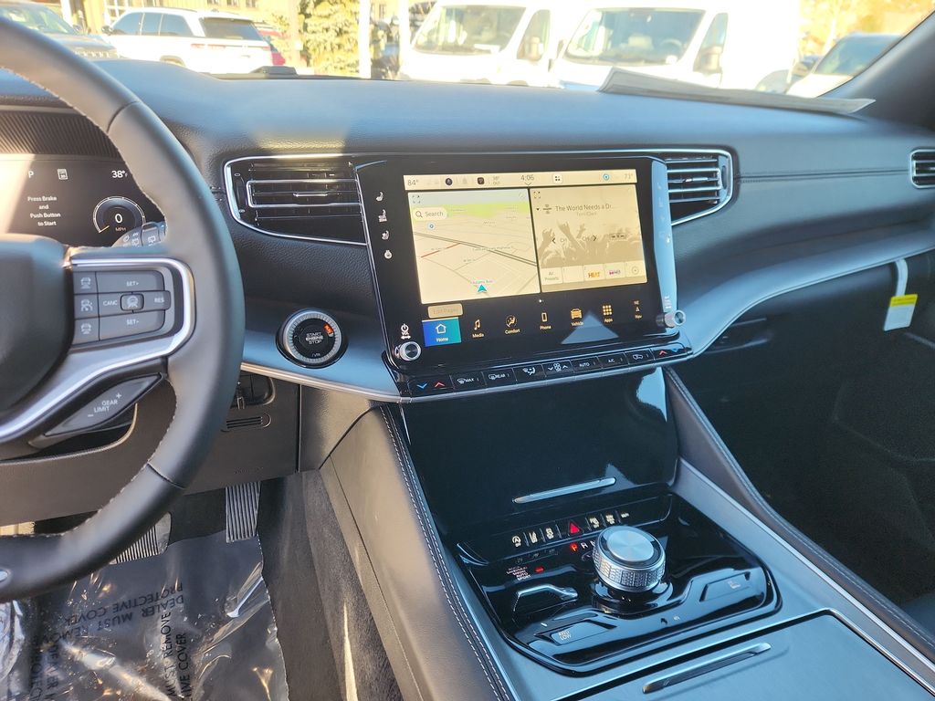 2026 Jeep Grand Wagoneer L Limited Altitude - Photo 17