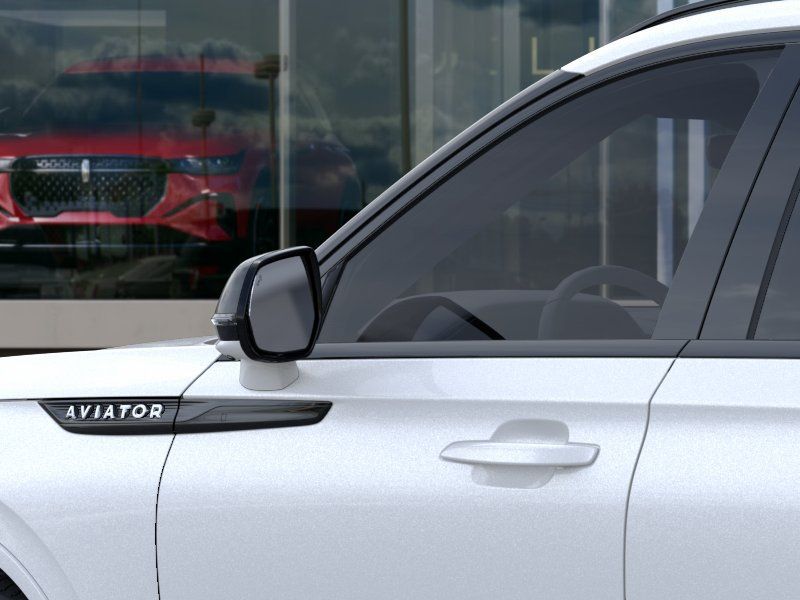 Thumbnail: 2026 Lincoln Aviator - 20