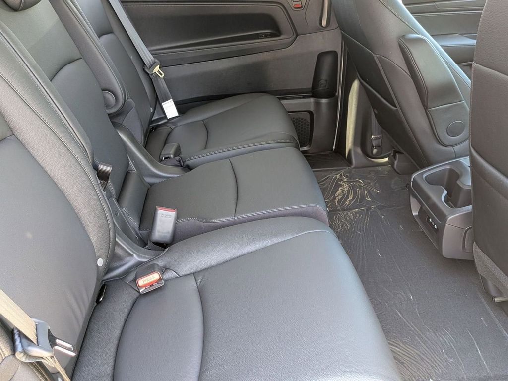 2026 Honda Odyssey EX-L - Photo 29