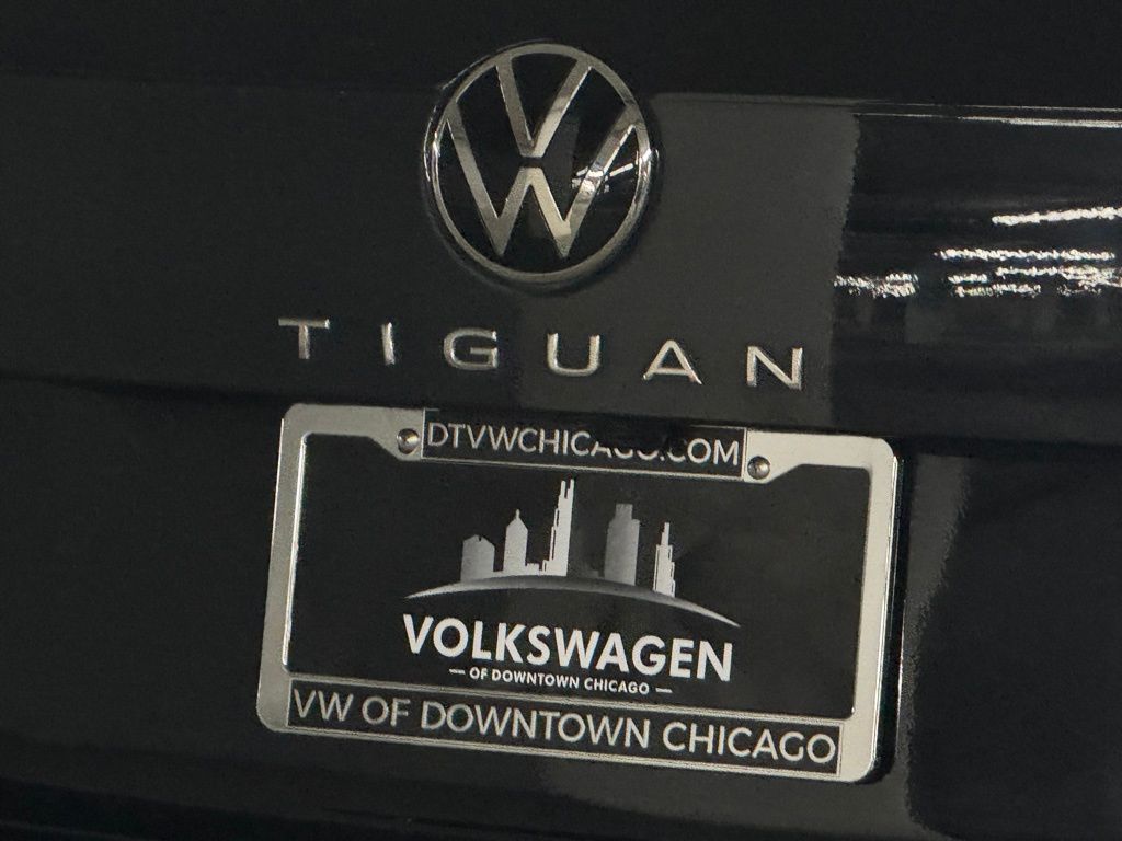 2023 Volkswagen Tiguan 2.0T SE 35