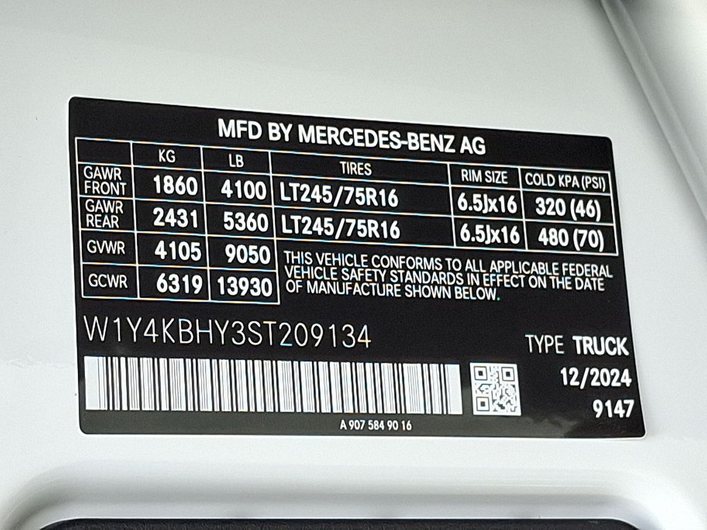 2025 Mercedes-Benz Sprinter 2500 19