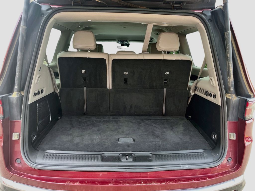 Used 2022 Red Jeep Series II image 27