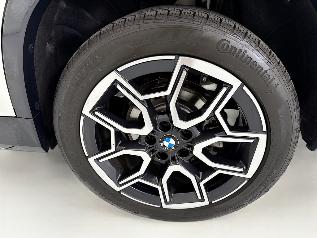Thumbnail: 2025 BMW X1 - 30