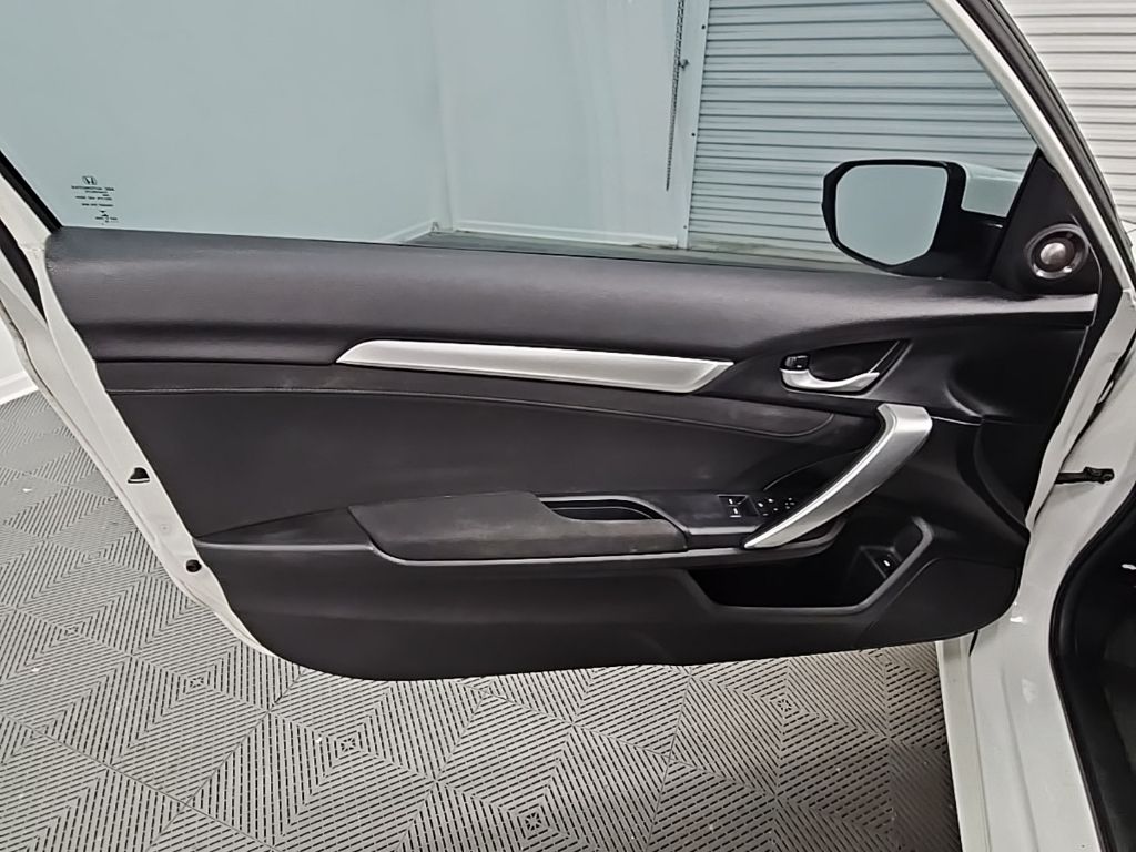 2019 Honda Civic EX photo