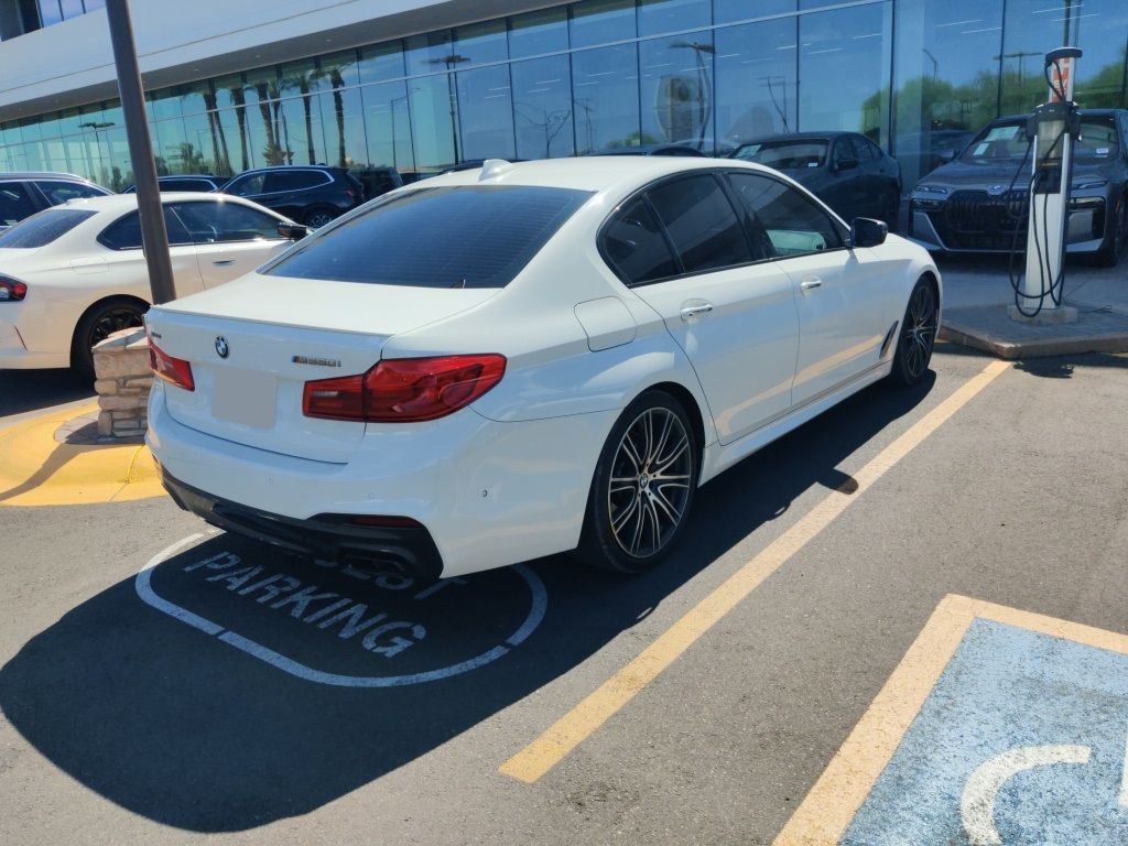 Thumbnail: 2018 BMW 5 Series - 3