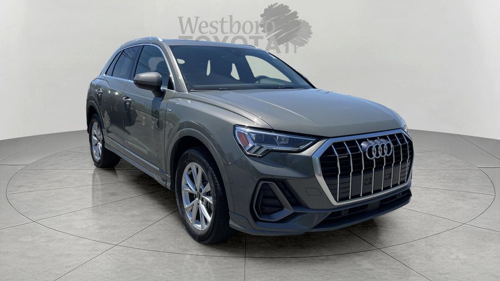 Glacier White Metallic 2025 Audi Q3 quattro Premium S Line 45 TFSI SUV / Crossover All-Wheel Drive 8-Speed Automatic