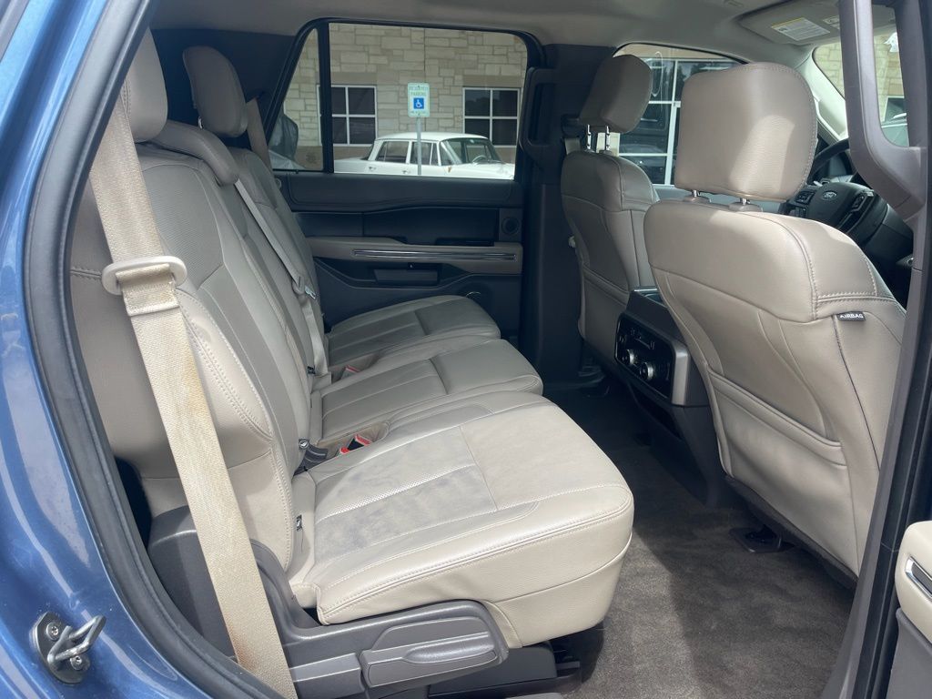 2018 Ford Expedition XLT Blue at Community Honda