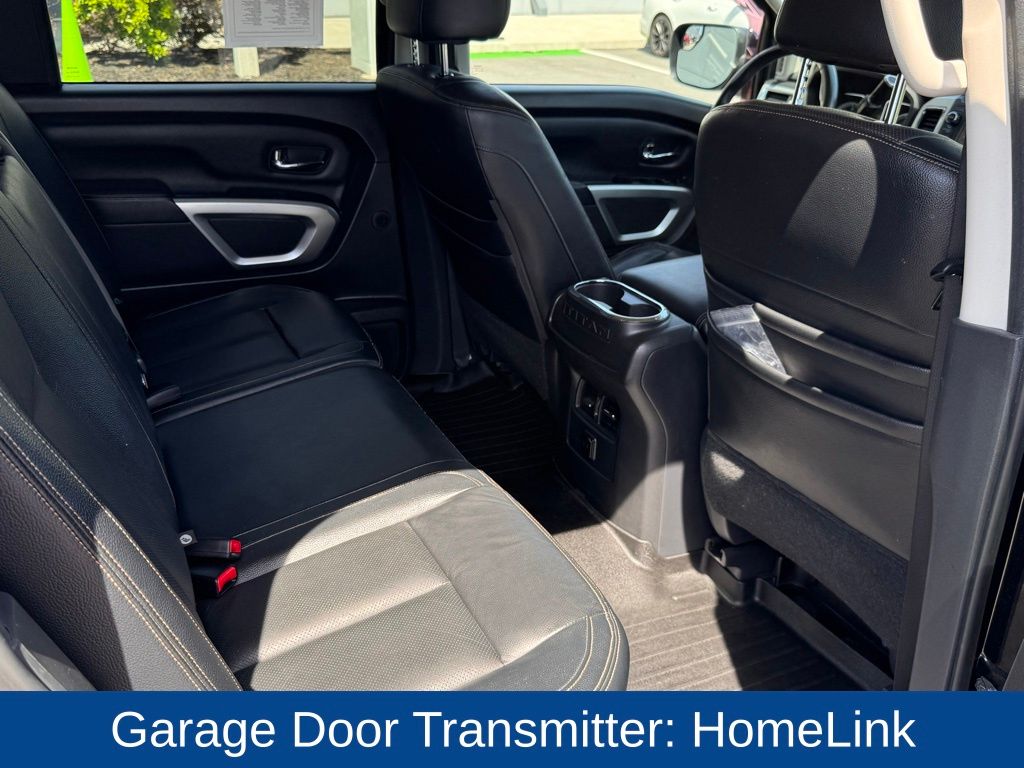 2017 Nissan Titan SL