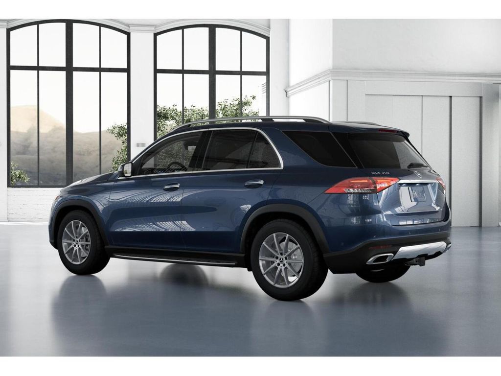 Thumbnail: 2026 Mercedes-Benz GLE - 30