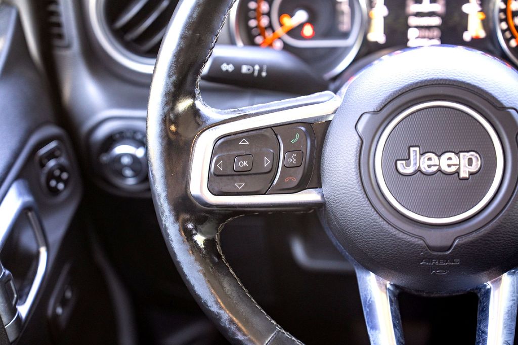 Used Car 2020 Jeep Gladiator  Sport For Sale Under $30,000 In Taylor, Texas