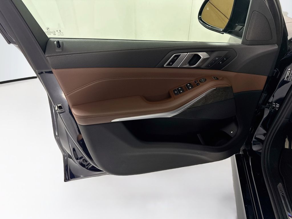 Thumbnail: 2021 BMW X5 - 24