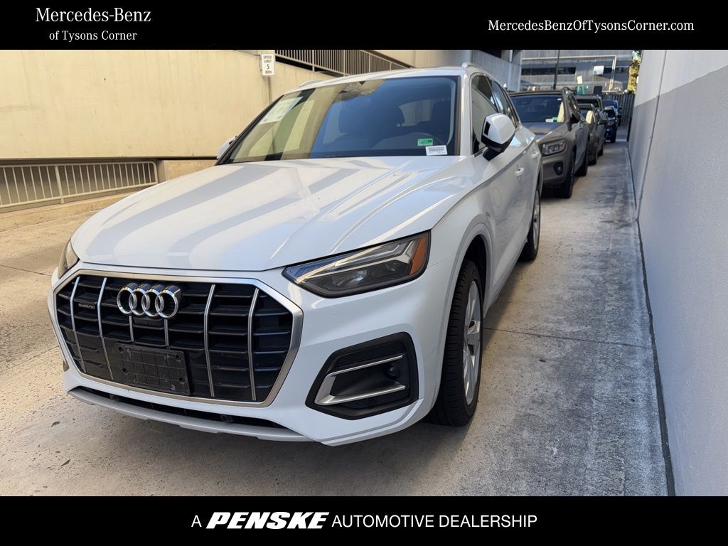 Thumbnail: 2021 Audi Q5 - 1