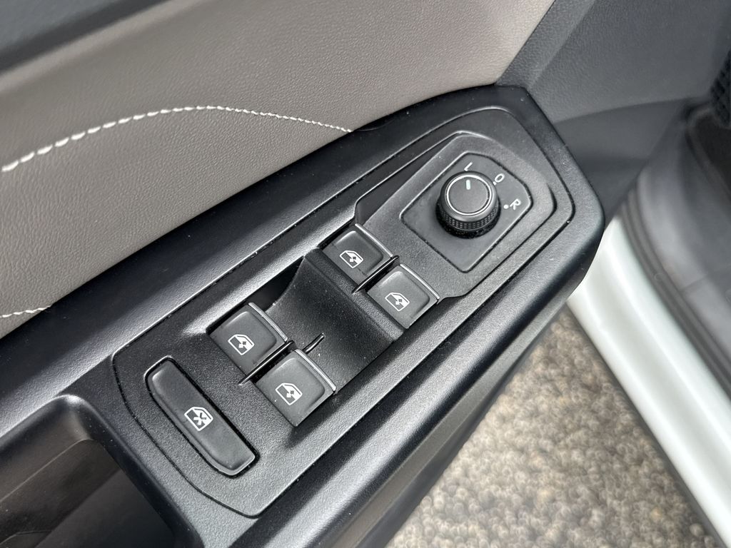 2021 Volkswagen Atlas Cross Sport 2.0T SE  at Tom Peacock Cadillac