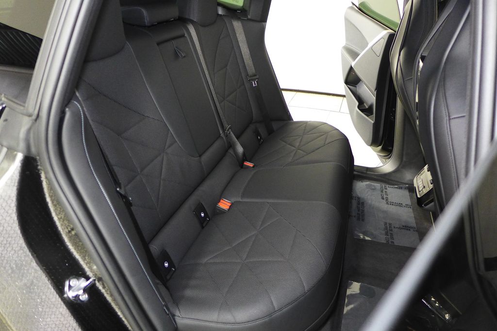 2024 BMW iX xDrive50 19
