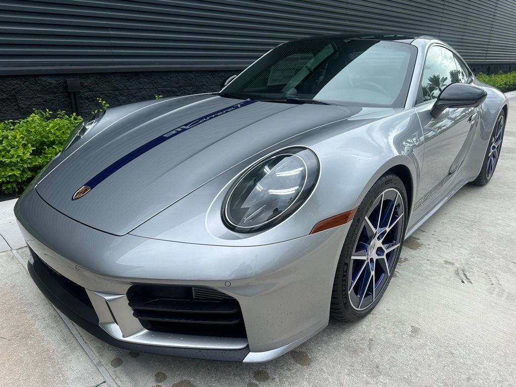 Thumbnail: 2025 Porsche 911 - 6