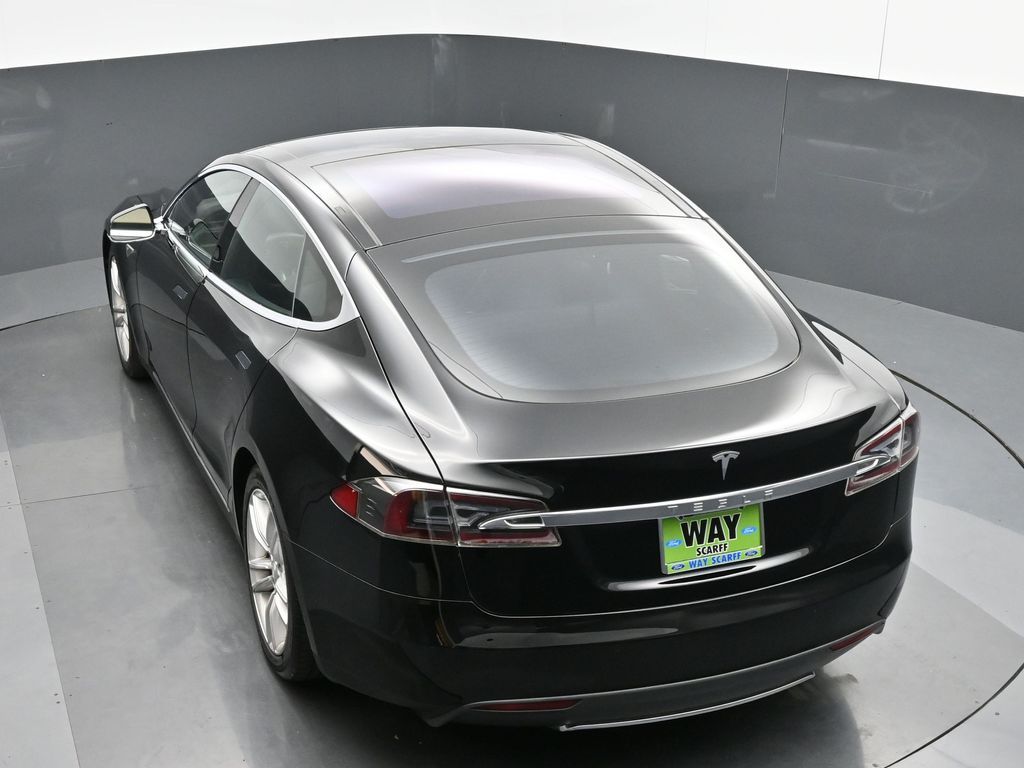 2015 Tesla Model S 85D