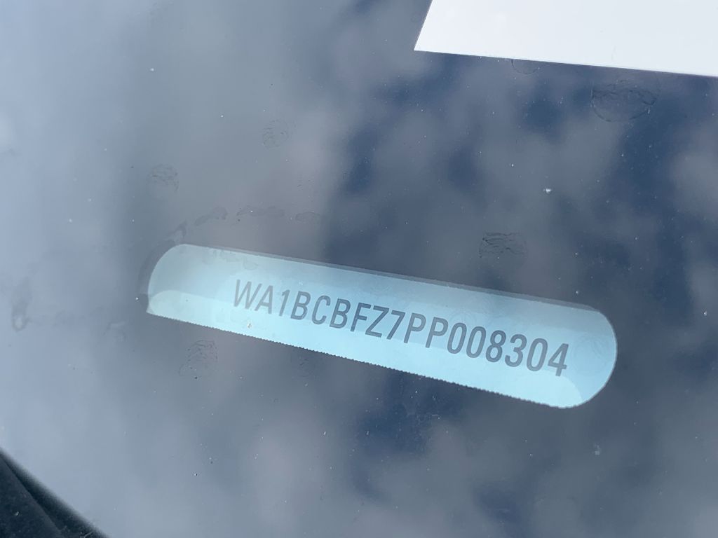 Thumbnail: 2023 Audi Q4 e-tron - 11