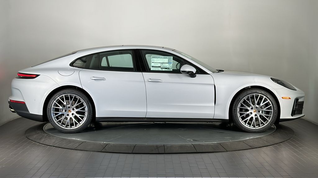 Thumbnail: 2025 Porsche Panamera - 8