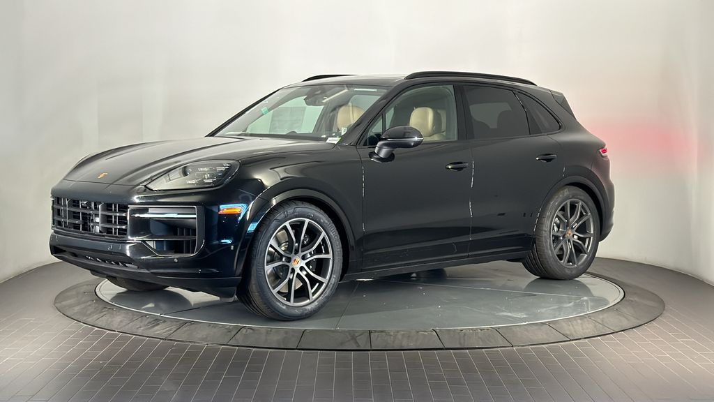 Thumbnail: 2025 Porsche Cayenne - 1