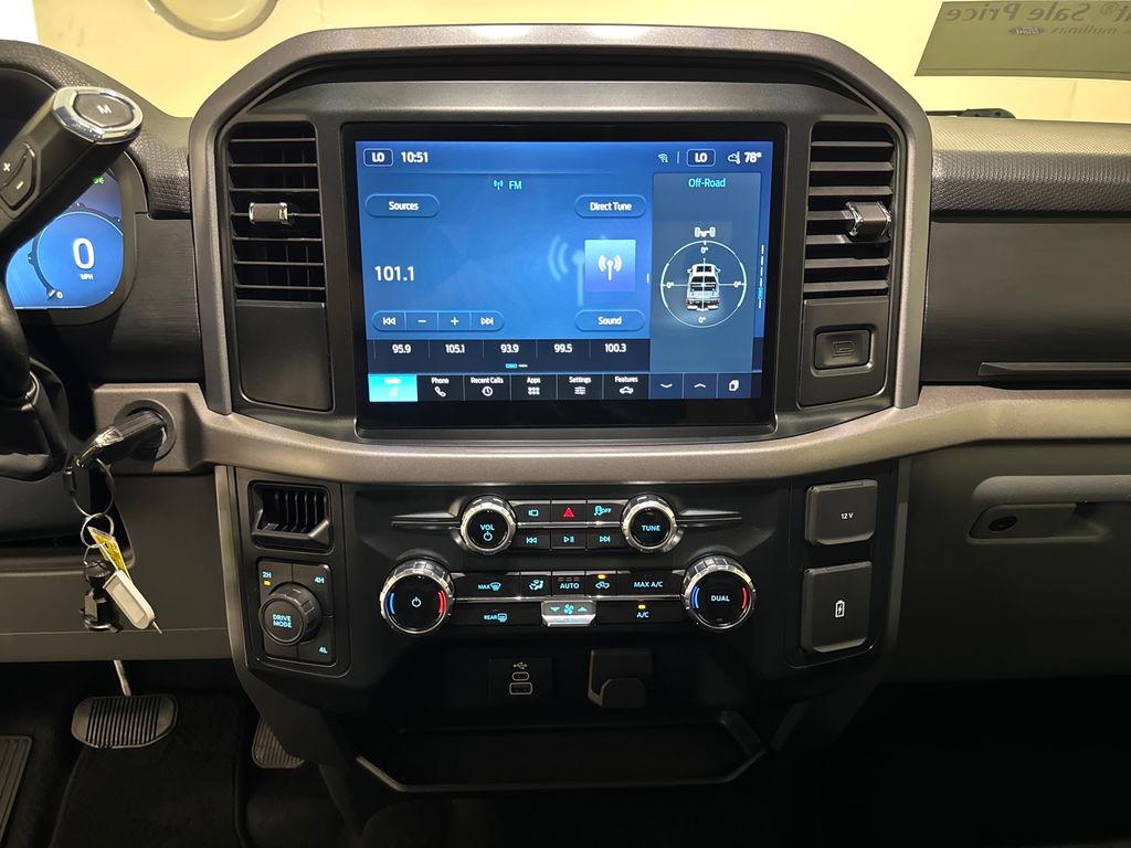 Certified Used 2025  Ford XLT image 26