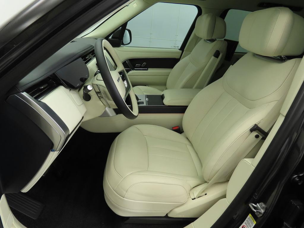 Thumbnail: 2024 Land Rover Range Rover - 19