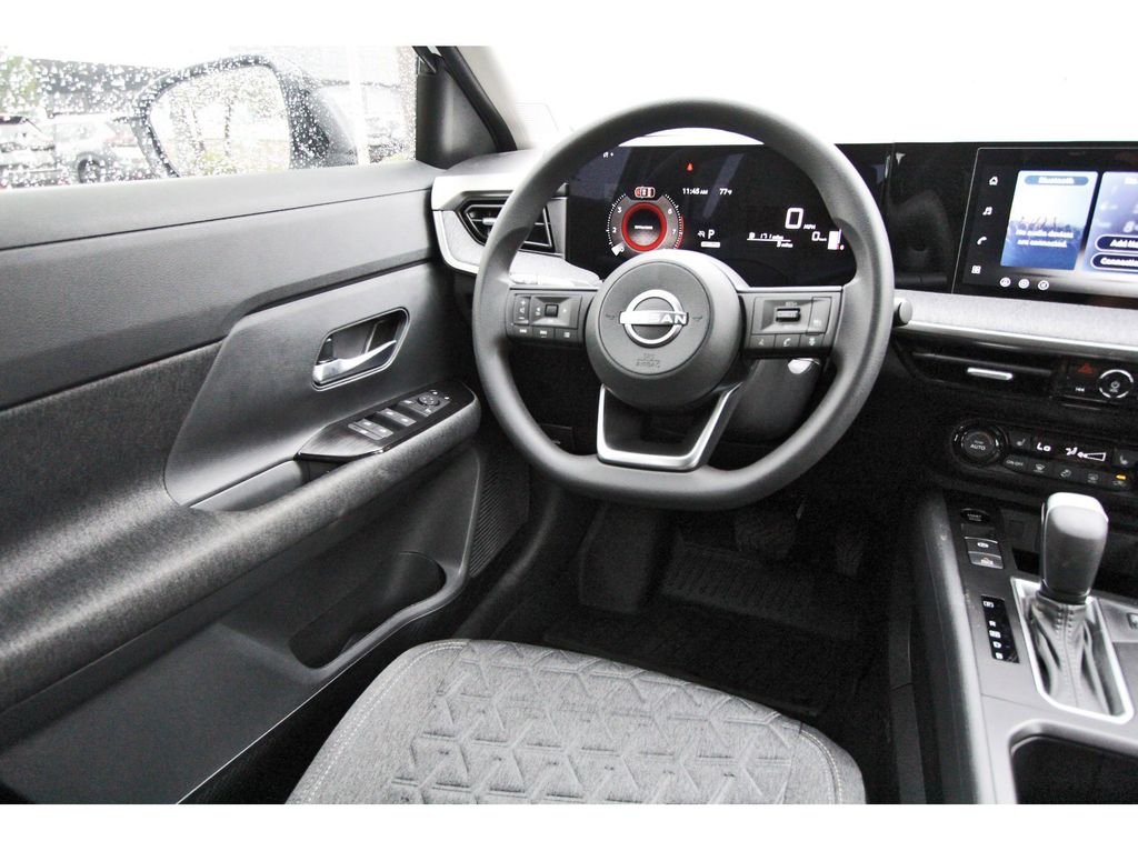 2026 Nissan Kicks SV - 7
