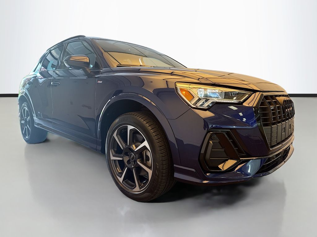 2025 Audi Q3 45 TFSI S Line Premium Plus quattro's photo
