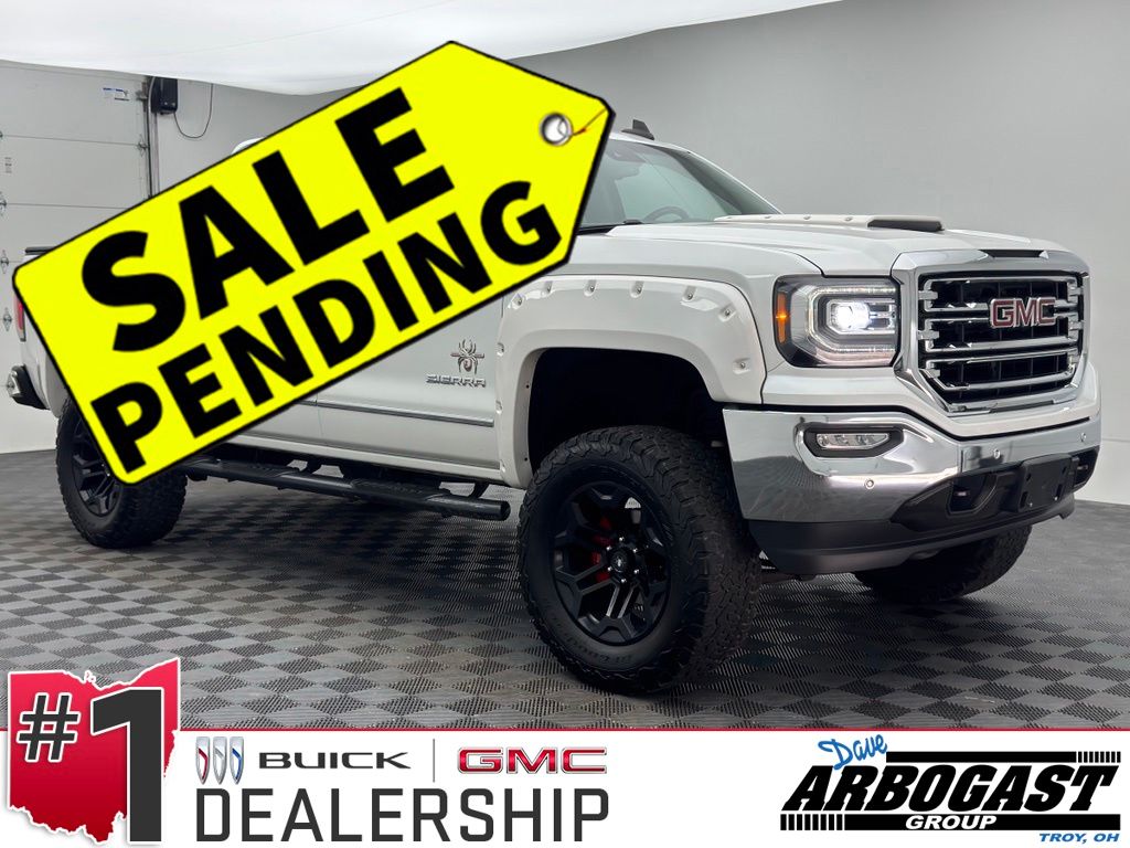 White Frost Tricoat 2018 GMC Sierra 1500 SLT Crew Cab 4WD Pickup Truck Four-Wheel Drive 8-Speed Automatic Overdrive