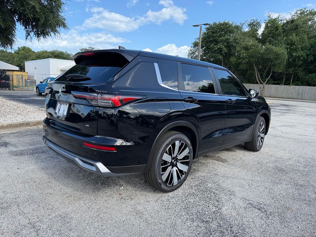 New 2026 Mitsubishi Outlander SUV