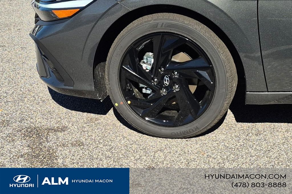 New 2026 Gray HYUNDAI SEL Sport image 14