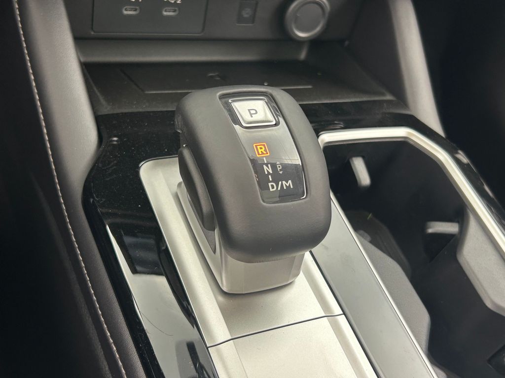 New 2026 White Mitsubishi Trail Edition image 24