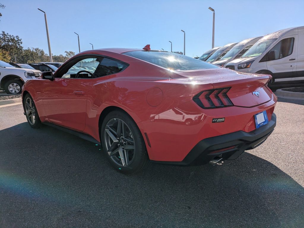 2025 Ford Mustang EcoBoost Fastback