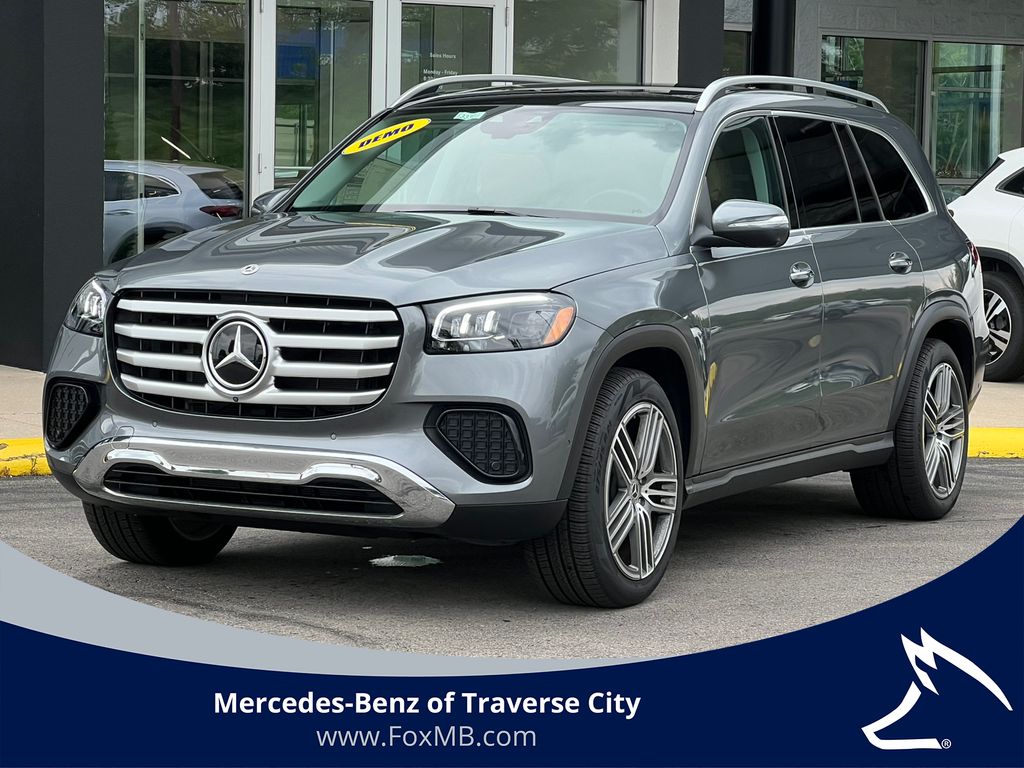  2026 Mercedes-Benz GLS 450 4MATIC   