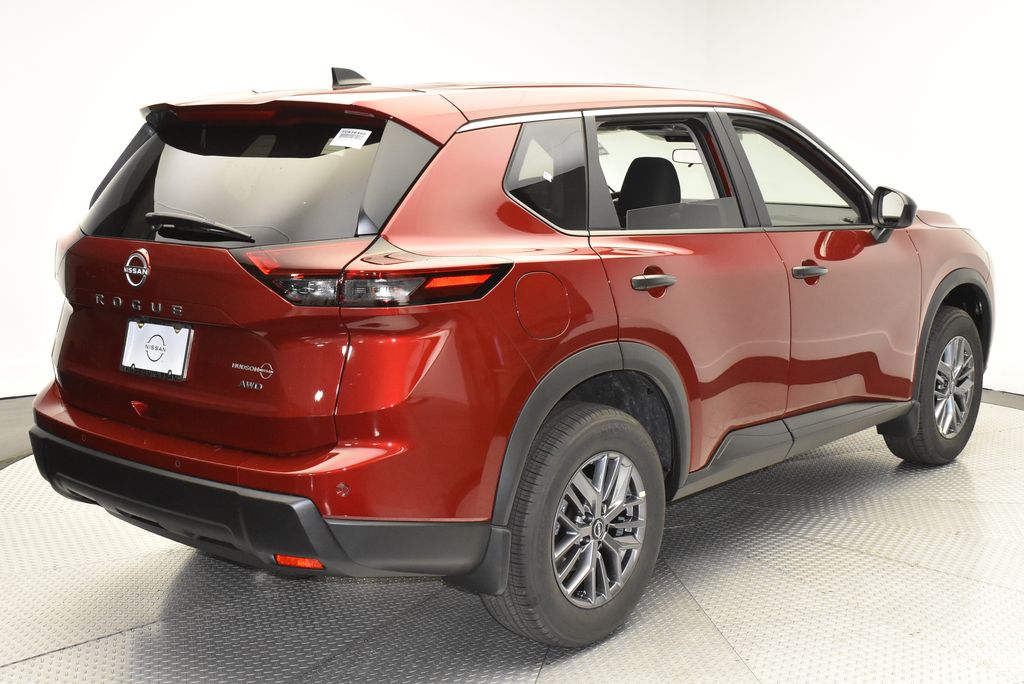 Thumbnail: 2026 Nissan Rogue - 5