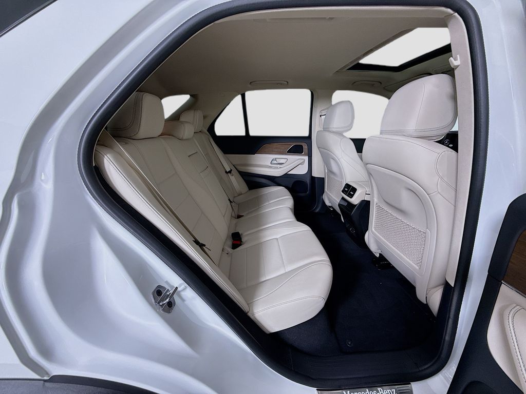 Thumbnail: 2025 Mercedes-Benz GLE - 23