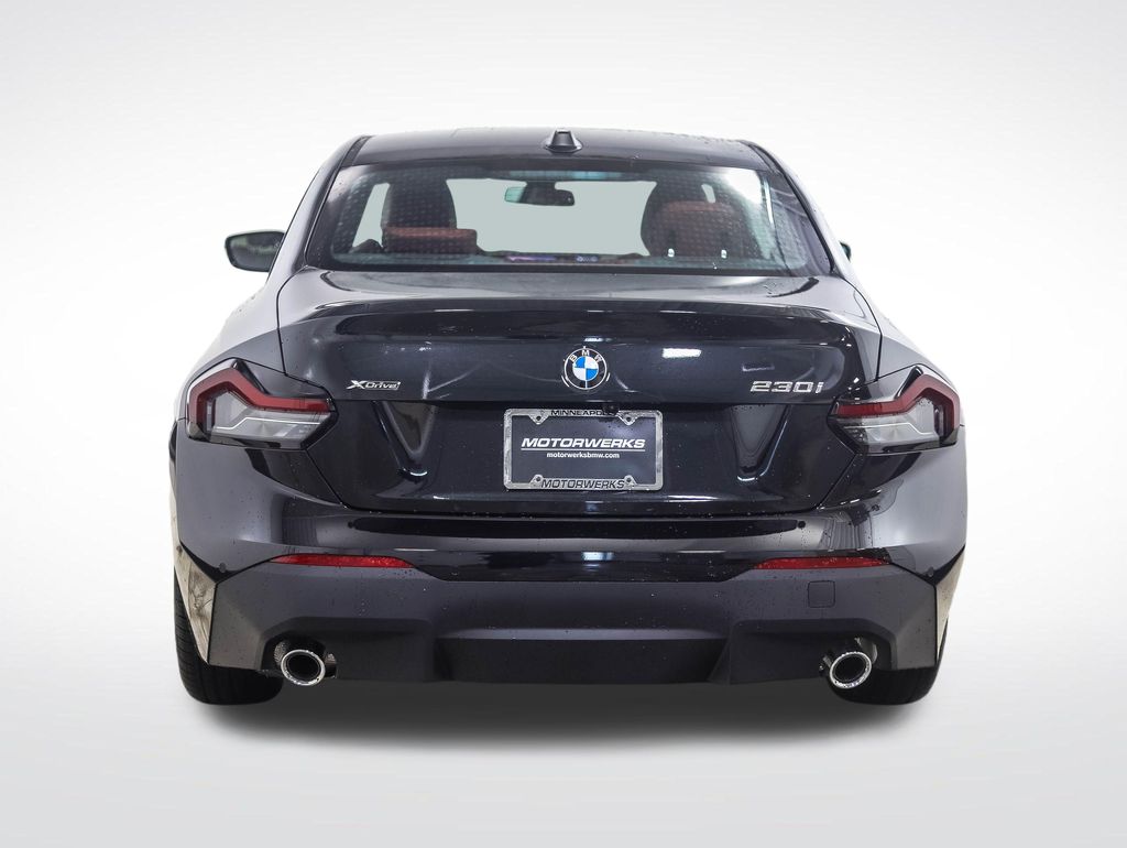 Thumbnail: 2026 BMW 2 Series - 4