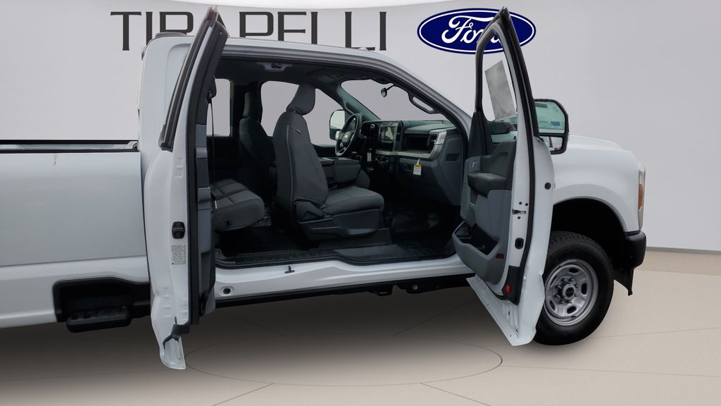 New 2026 White Ford XL image 15