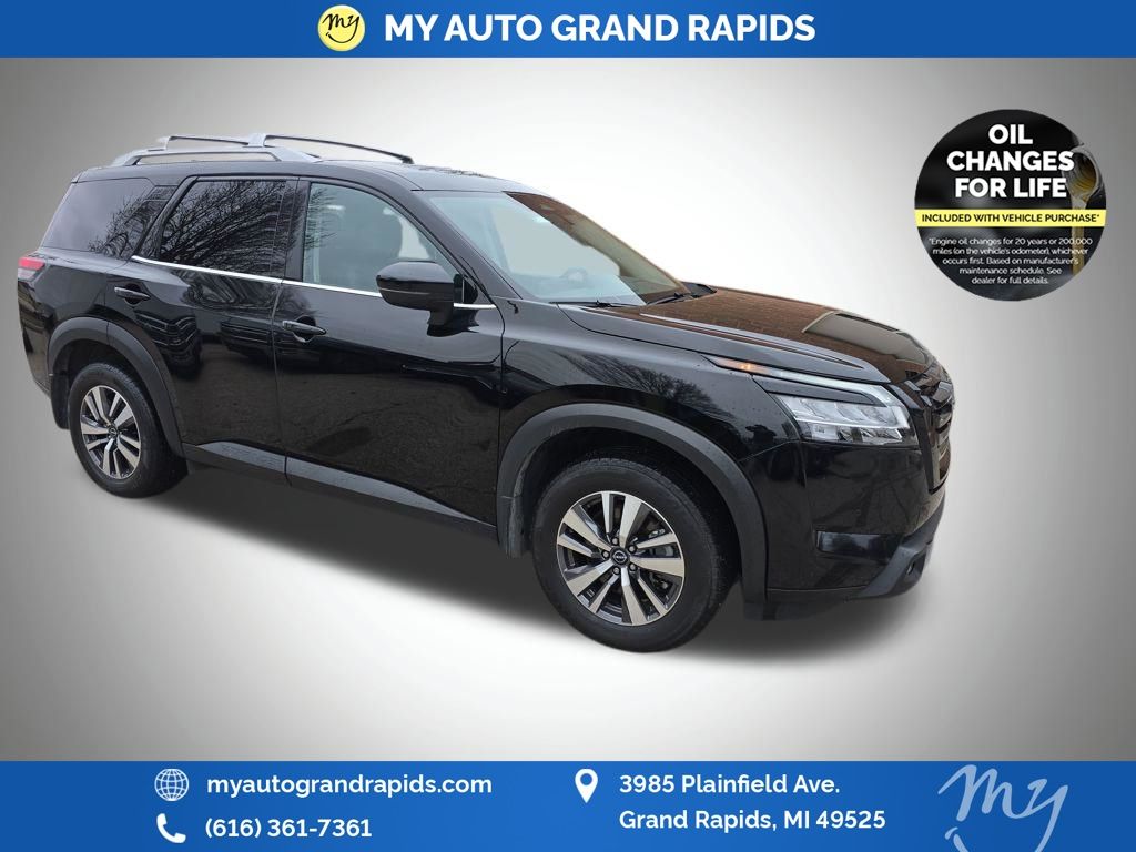 Super Black 2023 Nissan Pathfinder SL 4WD SUV / Crossover All-Wheel Drive 9-Speed Automatic