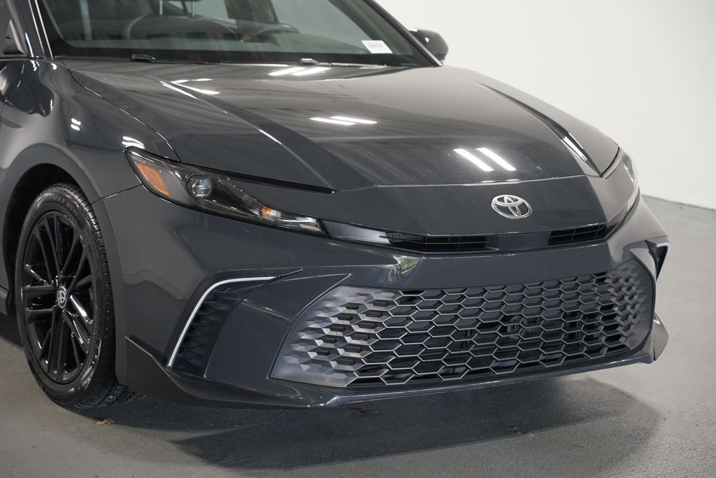 Thumbnail: 2025 Toyota Camry - 4