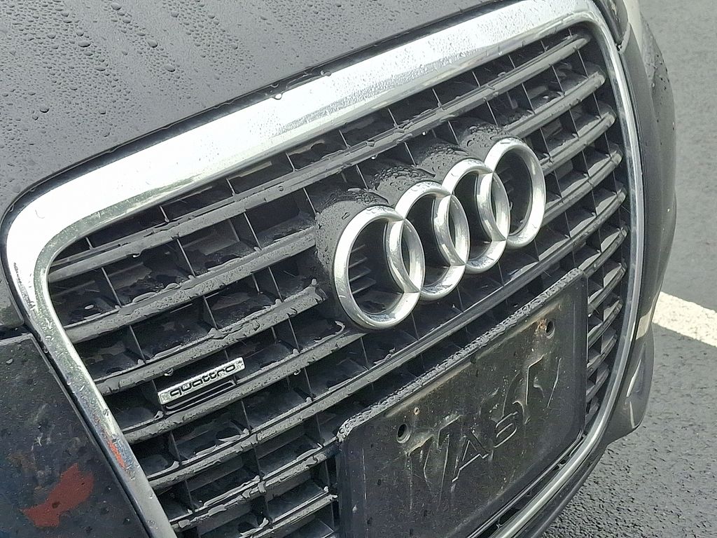 Thumbnail: 2010 Audi A6 - 4