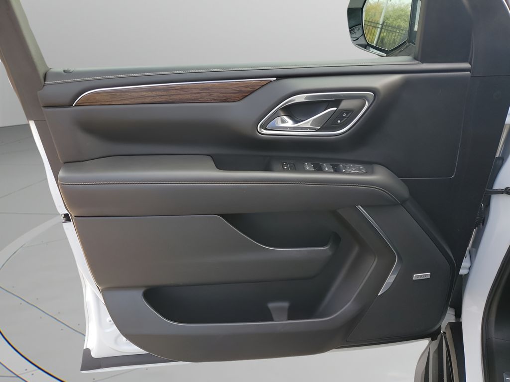 Used Car 2023 Chevrolet Suburban  Premier For Sale Under $50,000 In Austin, Texas