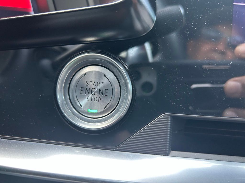 2023 Chevrolet Corvette Stingray 18