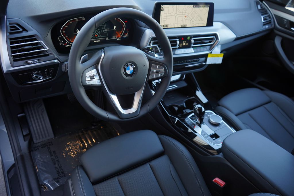 2024 BMW X3 sDrive30i 12