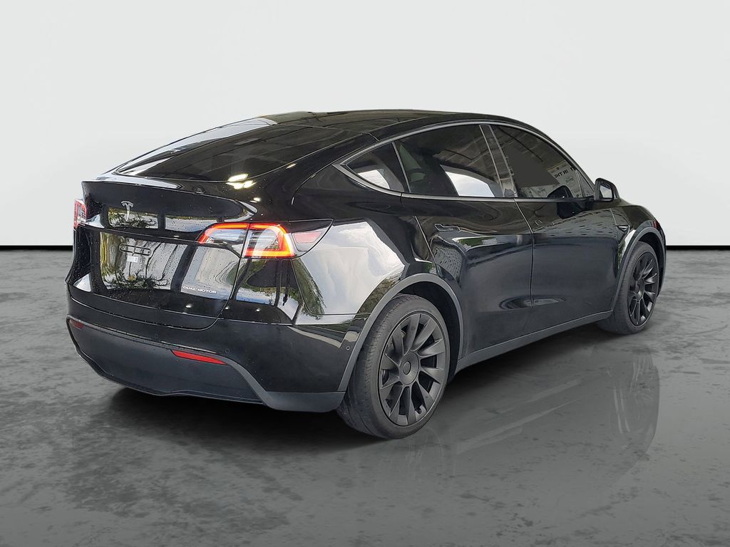 Used 2021 Tesla Model Y Long Range with VIN 5YJYGDEE1MF078322 for sale in Tamarac, FL