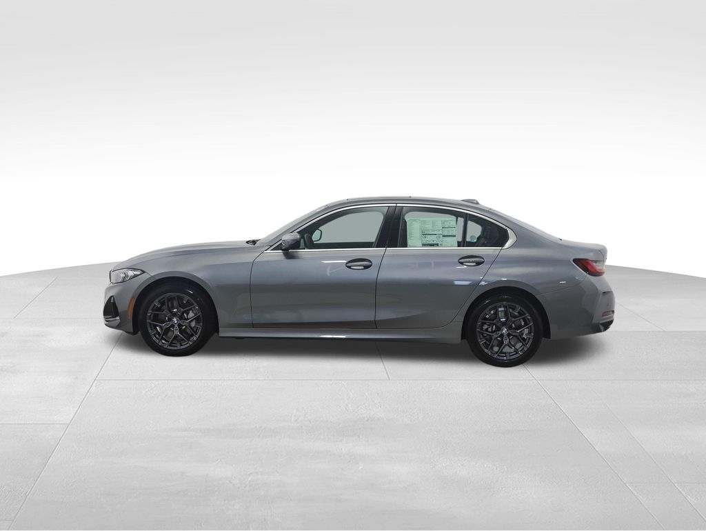 Thumbnail: 2025 BMW 3 Series - 3