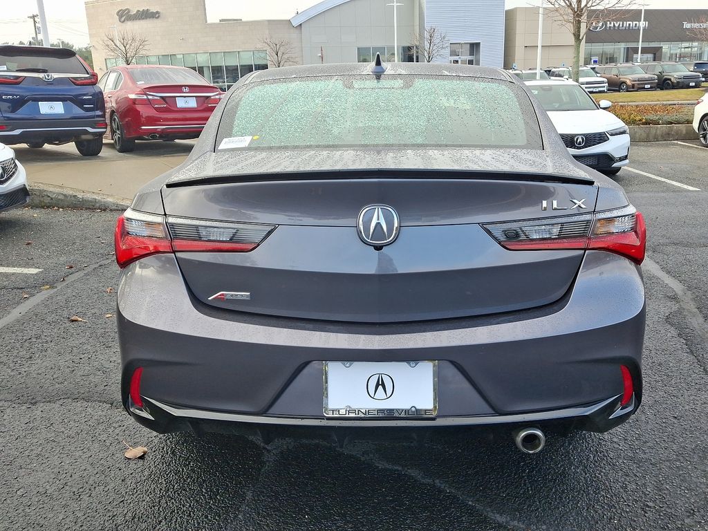 2022 Acura ILX Premium 5